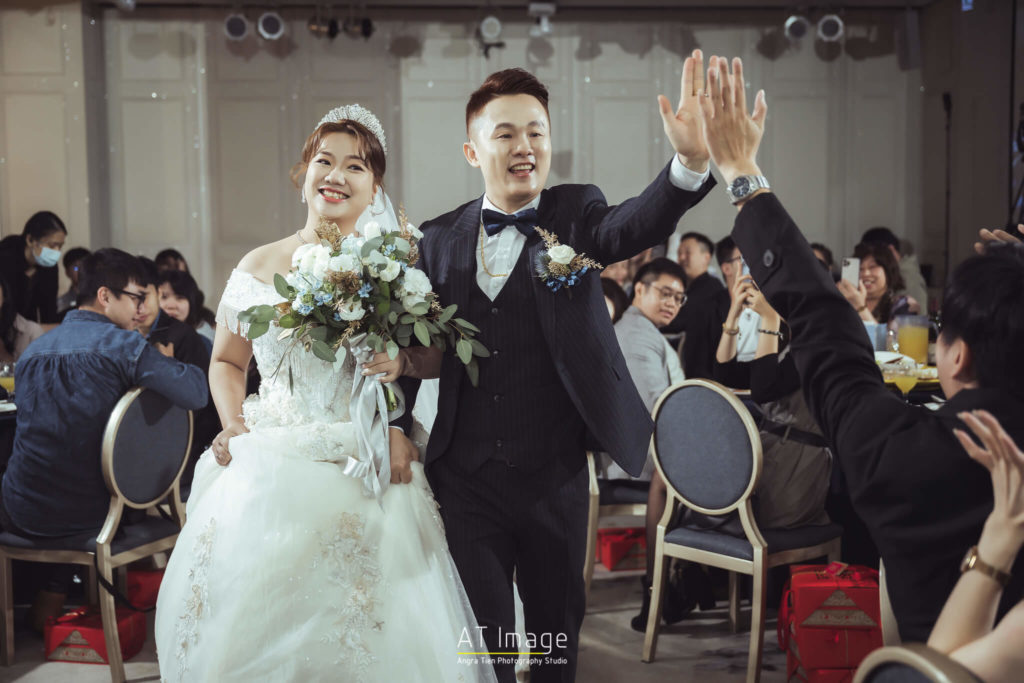 《婚攝》 建佑 & 育萱 / 豪鼎 北新館