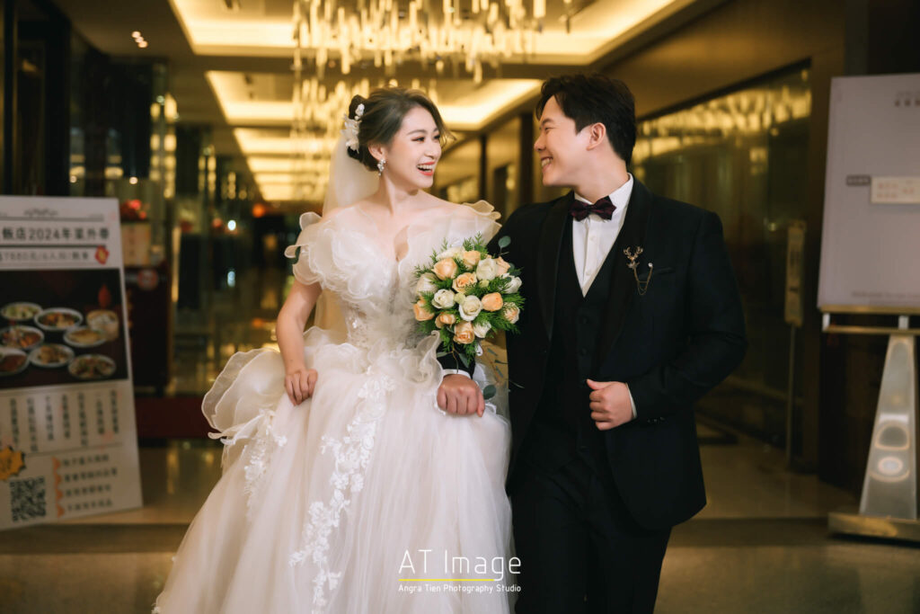 《婚攝》 奕成 & 庭瑜 / 豪鼎 圓頂劇場